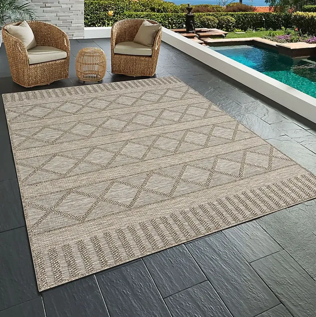 Wesnach Tan 5' x 7' Indoor/Outdoor Rug