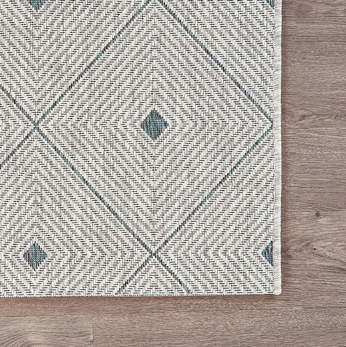 Beverpon Blue/Gray 5' x 8' Indoor/Outdoor Rug