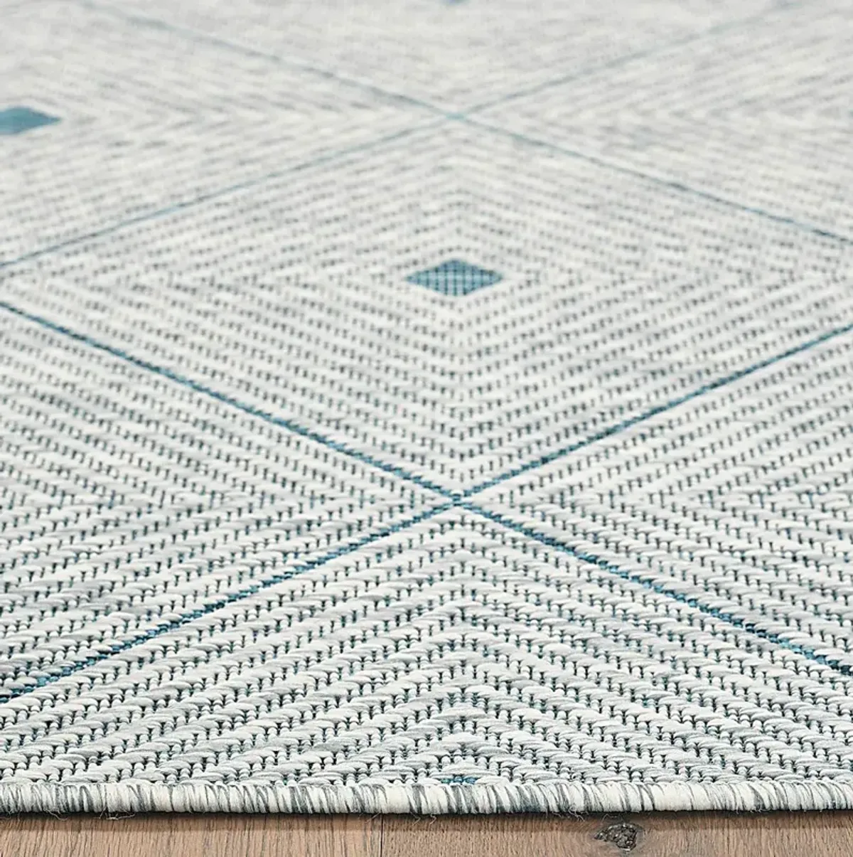 Beverpon Blue/Gray 5' x 8' Indoor/Outdoor Rug