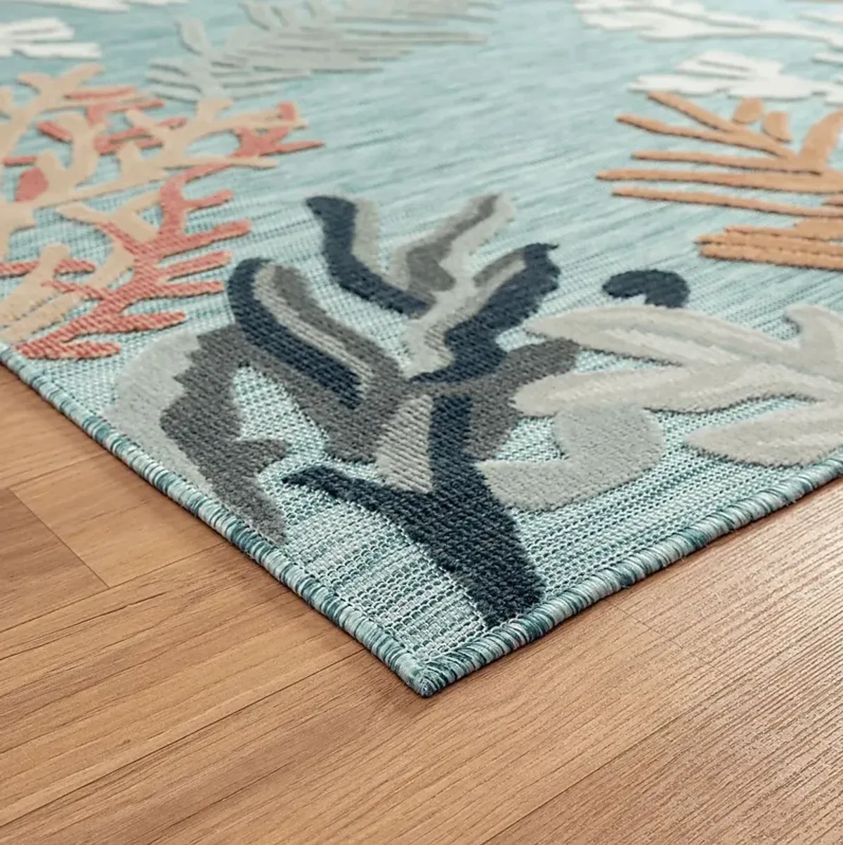 Alotimo Blue/Multi 5' x 7' Indoor/Outdoor Rug