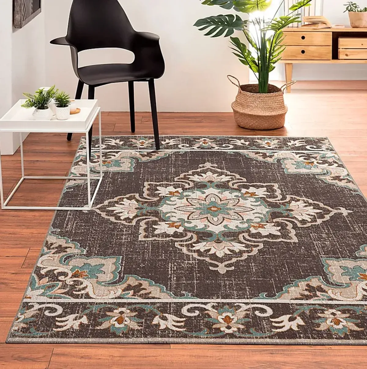 Okotois Brown/Multi 5'3 x 7'10 Indoor/Outdoor Rug