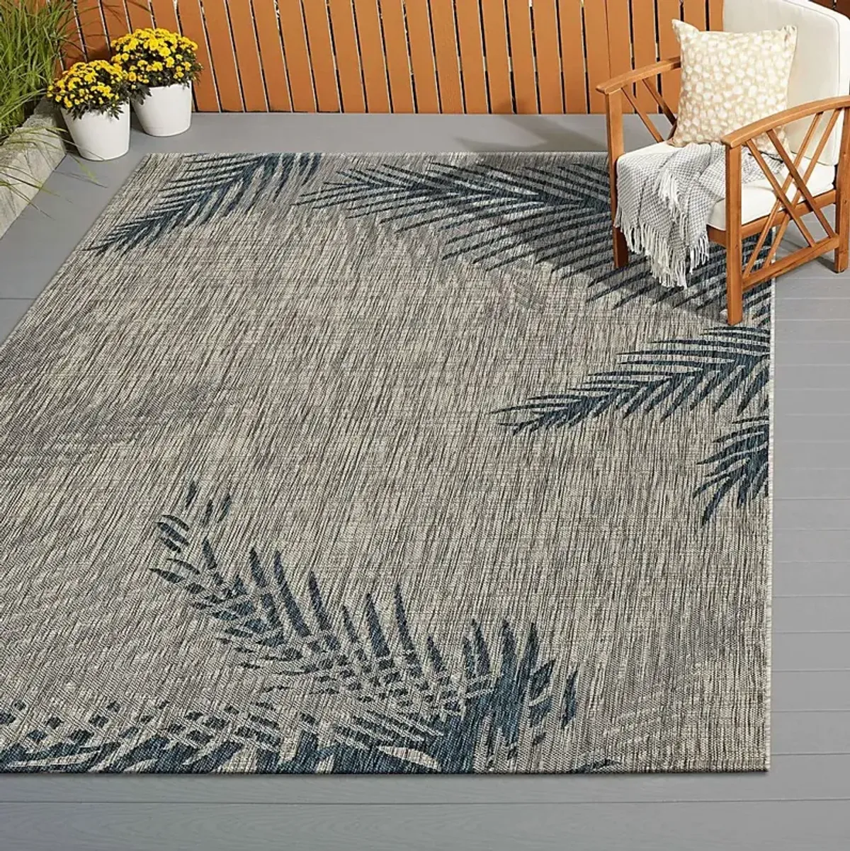 Wesnet Gray/Blue 5' x 7' Indoor/Outdoor Rug