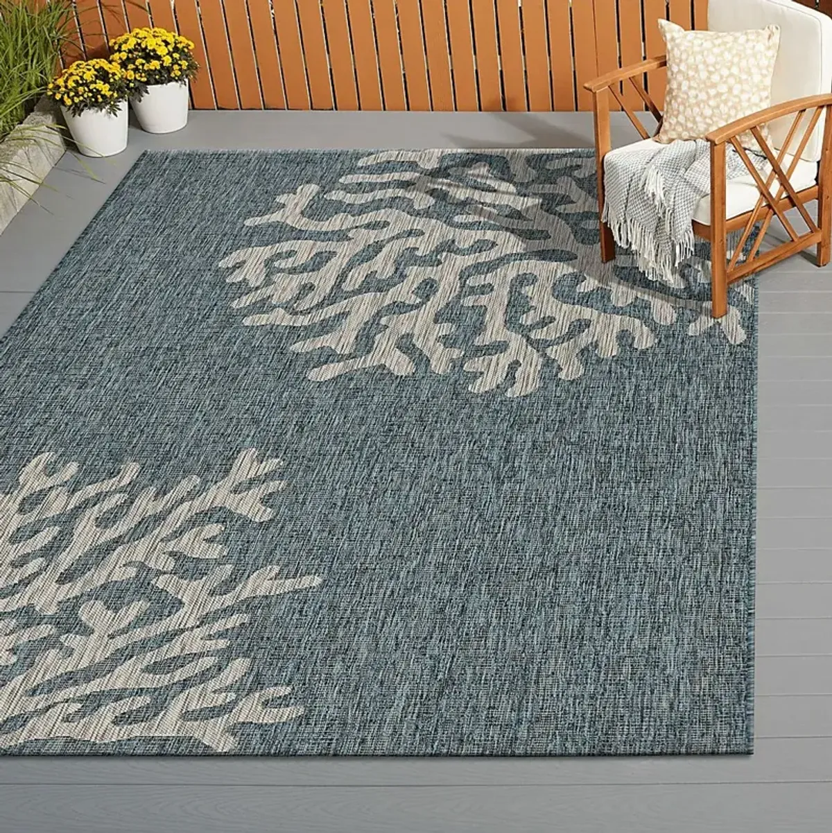 Humnia Blue/Gray 5' x 7' Indoor/Outdoor Rug