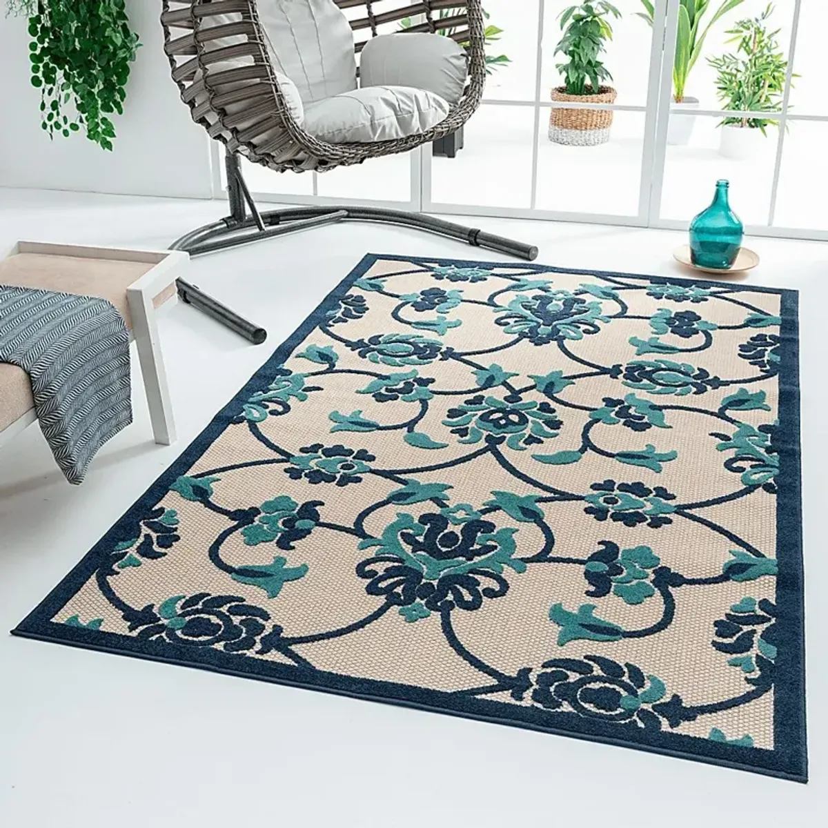 Lusetrie Navy/Multi 5' x 8' Indoor/Outdoor Rug