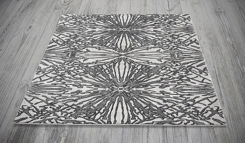 Deloise Gray 8' x 10' Rug