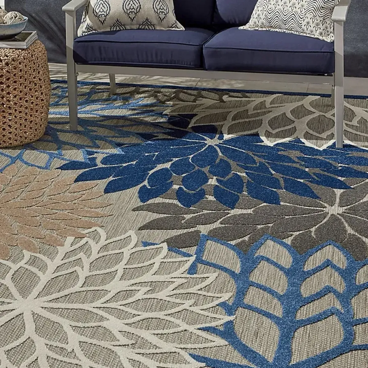 Audry Blue 5' x 8' Indoor/Outdoor Rug