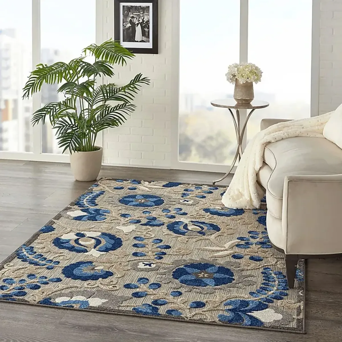 Jaziel Blue 5' x 8' Indoor/Outdoor Rug