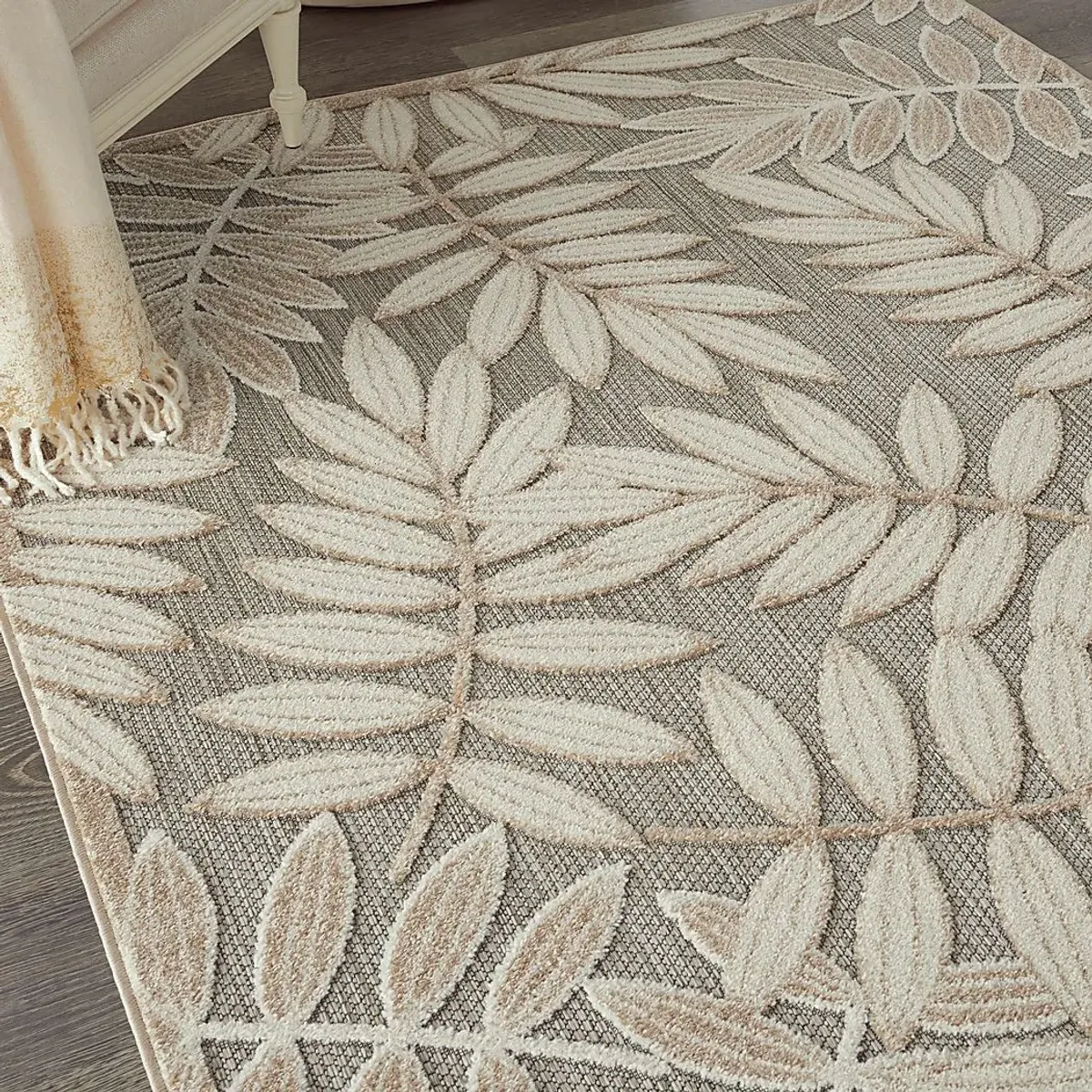 Krisiel Cream 5' x 8' Indoor/Outdoor Rug