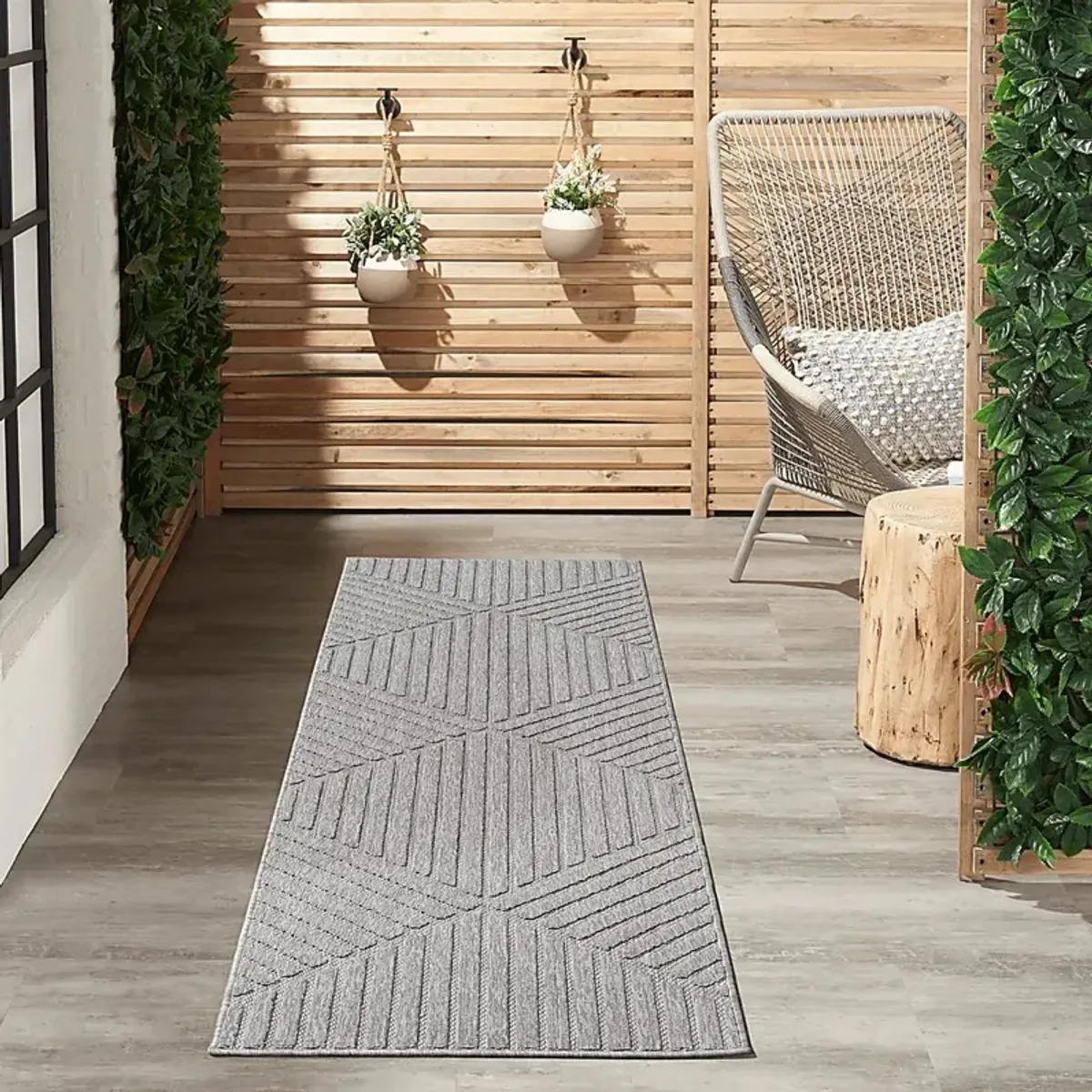 Elize Light Gray 2'2 x 10' Runner Indoor/Outdoor Rug