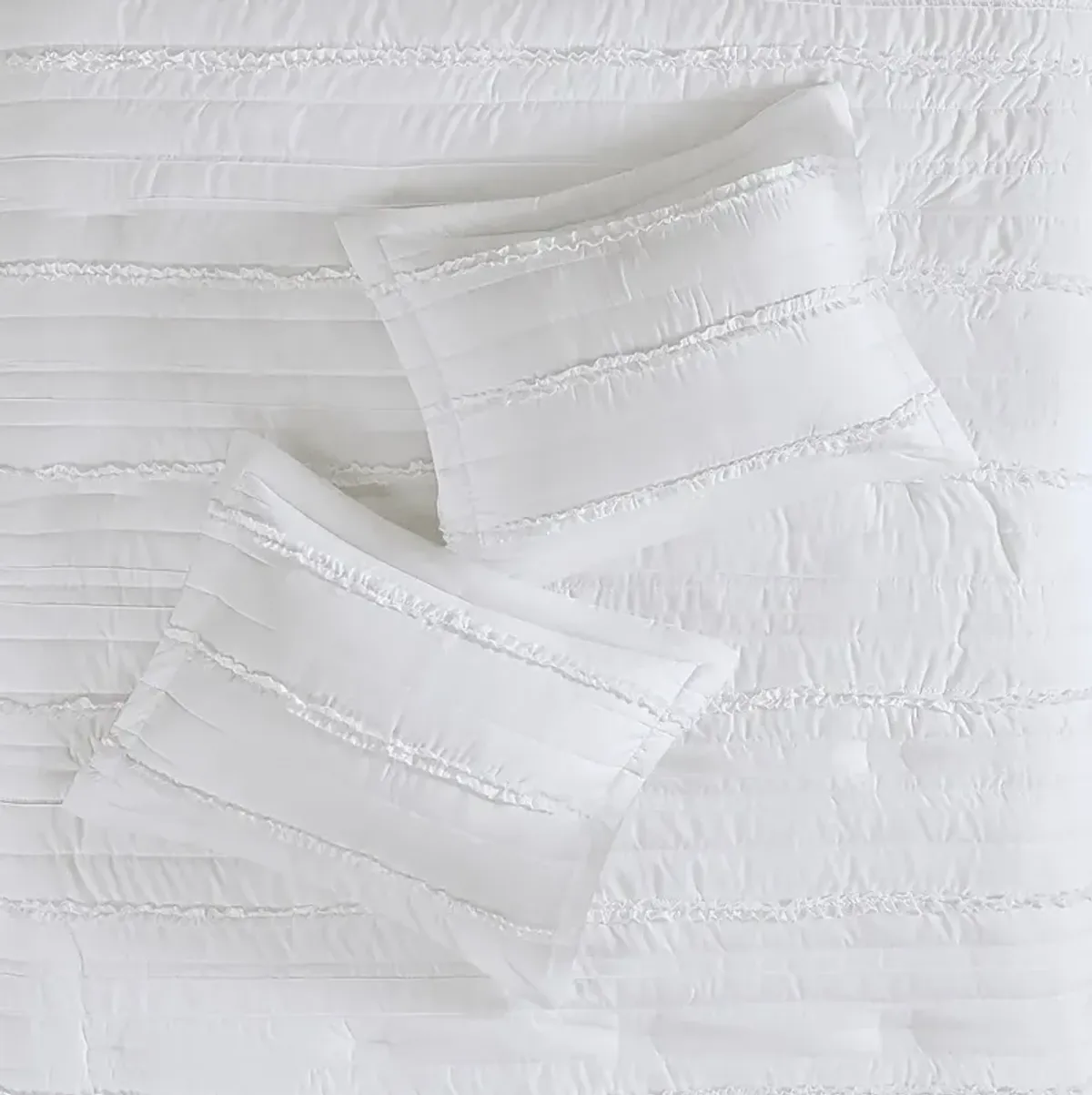 Allinda White 5 Pc Queen Comforter Set