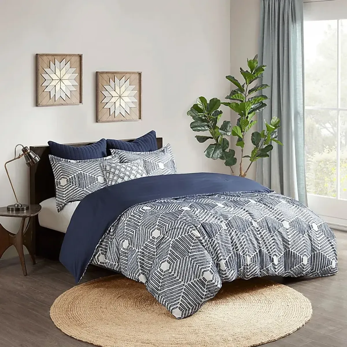 Katara Navy 3 Pc Queen Comforter Set