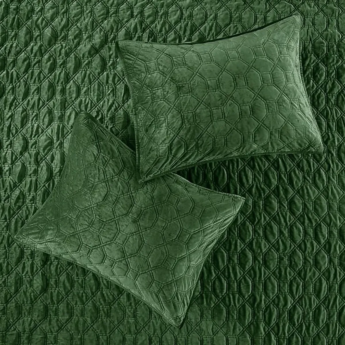 Larah Green 3 Pc Queen Coverlet Set