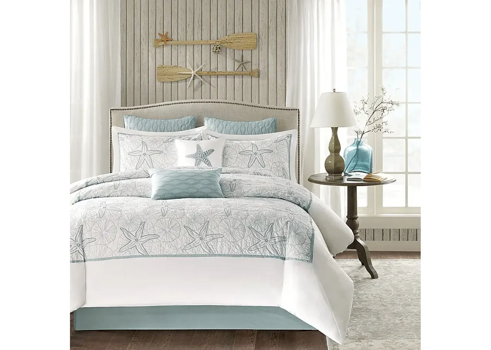 Emaline White 4 Pc Queen Comforter Set