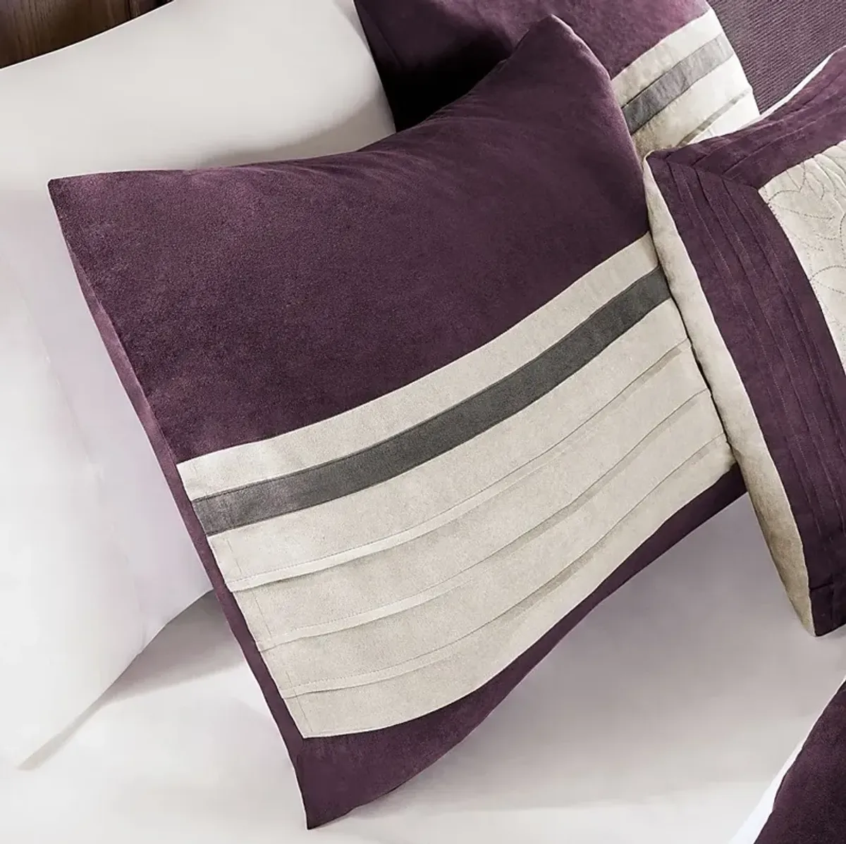 Metina Purple 7 Pc King Comforter Set