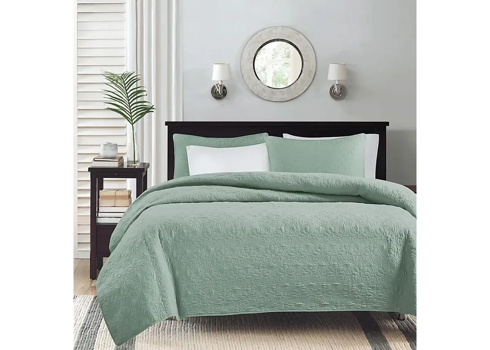 Riaz Seafoam 3 Pc Queen Coverlet Set