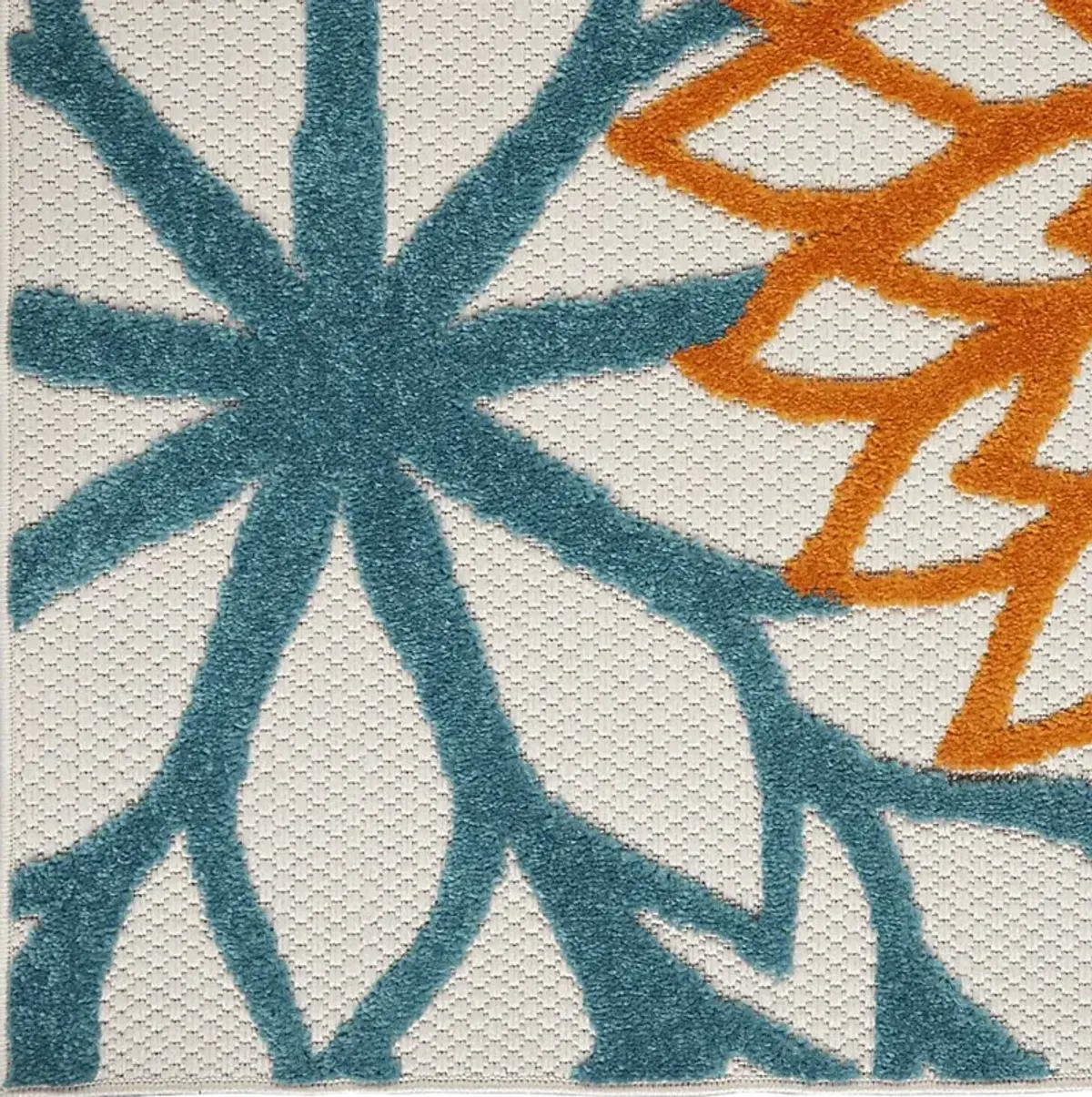 Winthrone Turquoise/Multi 5'3 x 7'5 Indoor/Outdoor Rug