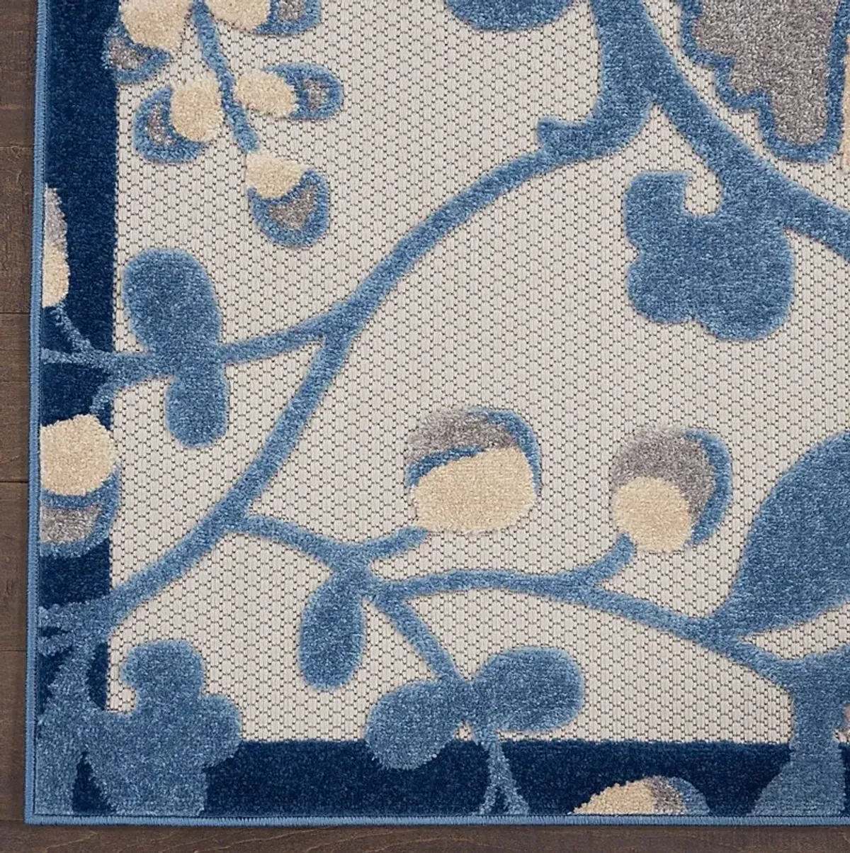 Jordonia Blue/Gray 5'3 x 7'5 Indoor/Outdoor Rug