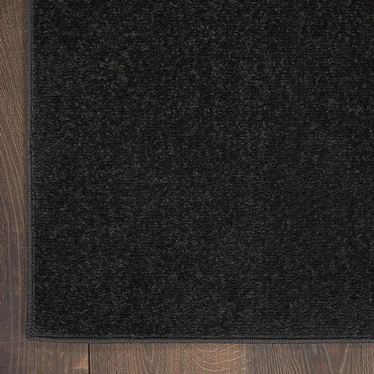 Easthagen Black 5' x 7' Indoor/Outdoor Rug