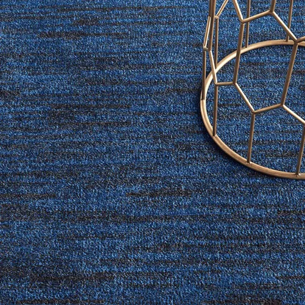 Easthagen Midnight Blue 5' x 7' Indoor/Outdoor Rug
