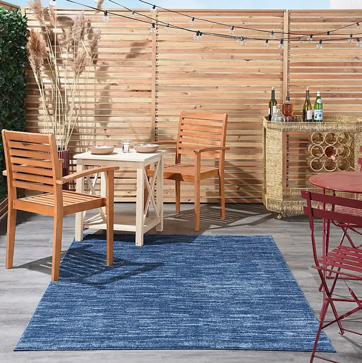 Easthagen Navy Blue 5' x 7' Indoor/Outdoor Rug