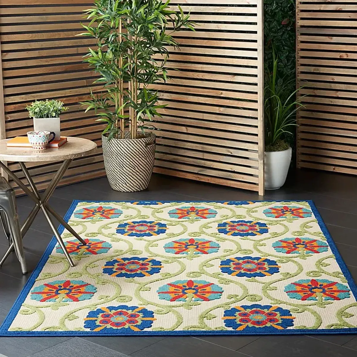 Faylen Blue 5'3 x 7'5 Indoor/Outdoor Rug