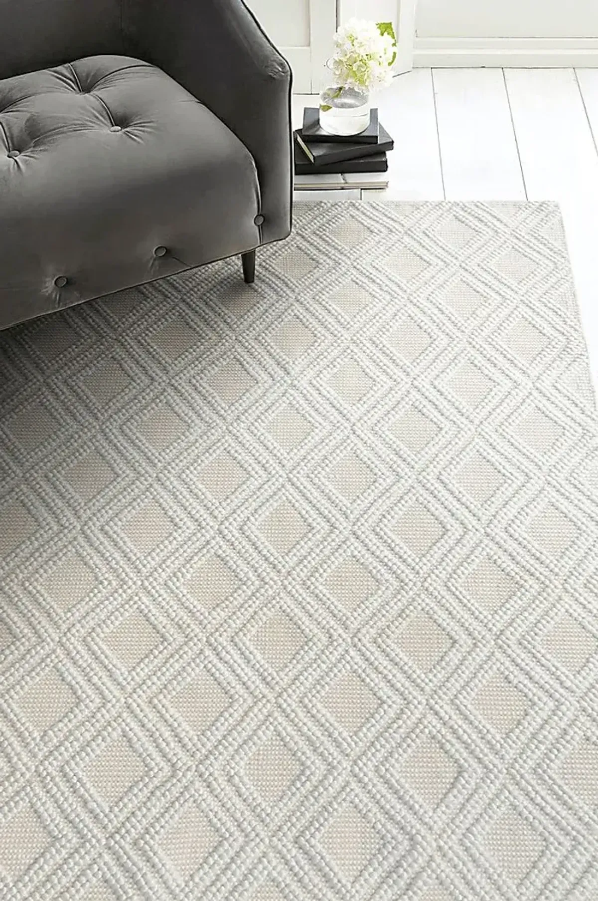 Anticona Ivory 5' x 7' Rug