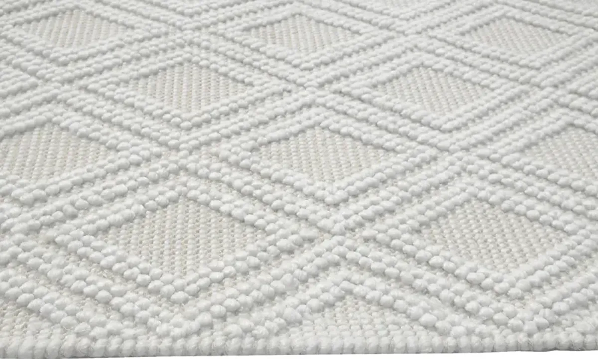 Anticona Ivory 5' x 7' Rug