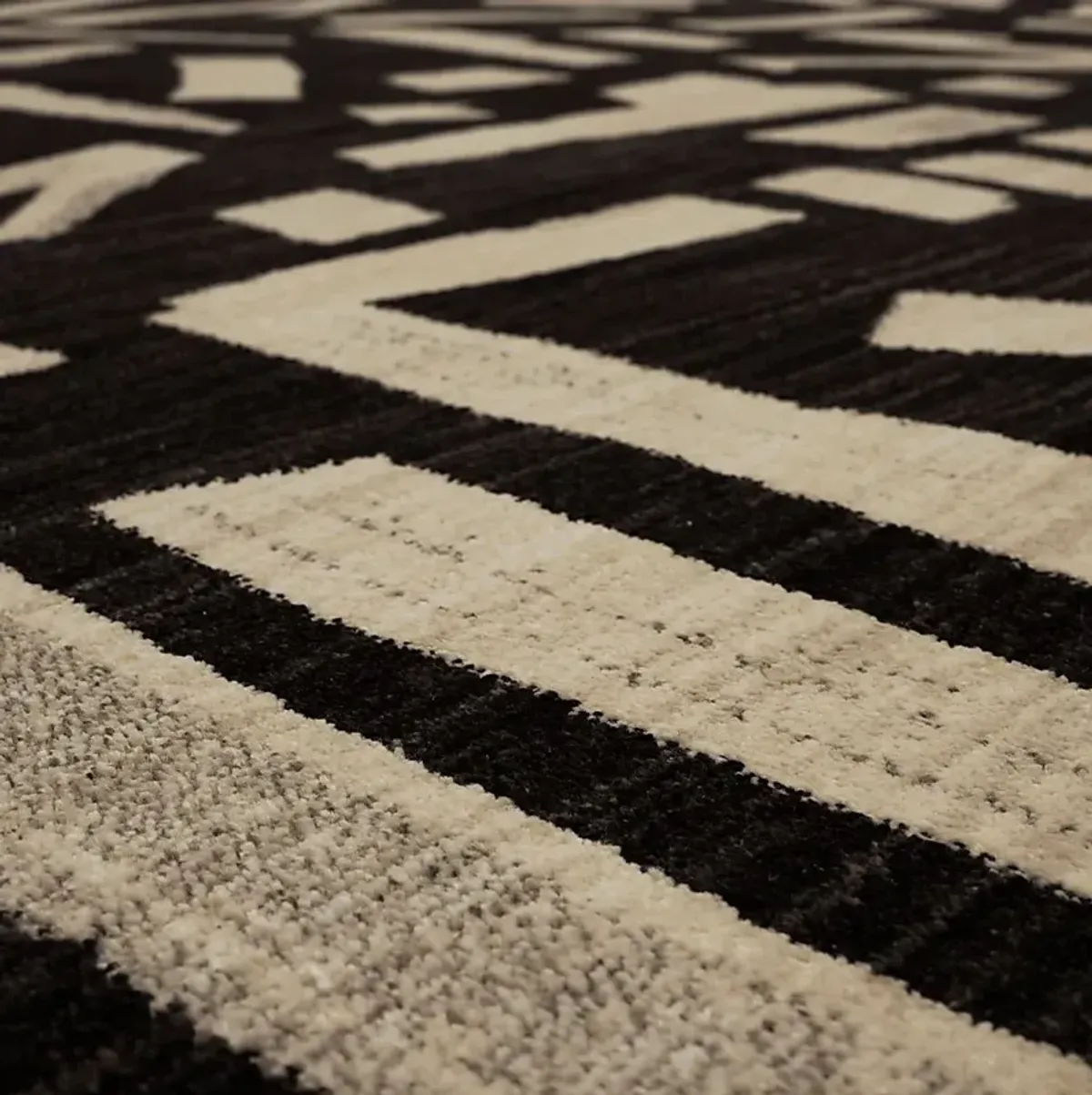 Stacy Garcia Kusal Charcoal 5'3 x 7'10 Rug