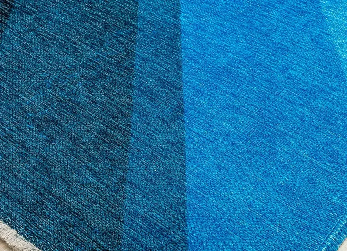 Moyamo Blue 7'10 x 10' Rug