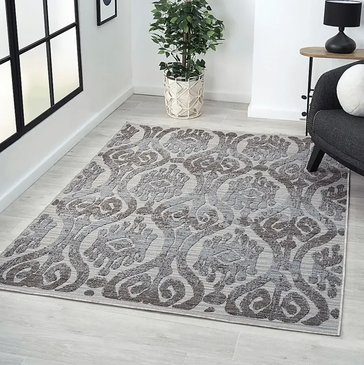 Sagaruti Blue/Gray 7'10 x 8'10 Indoor/Outdoor Rug