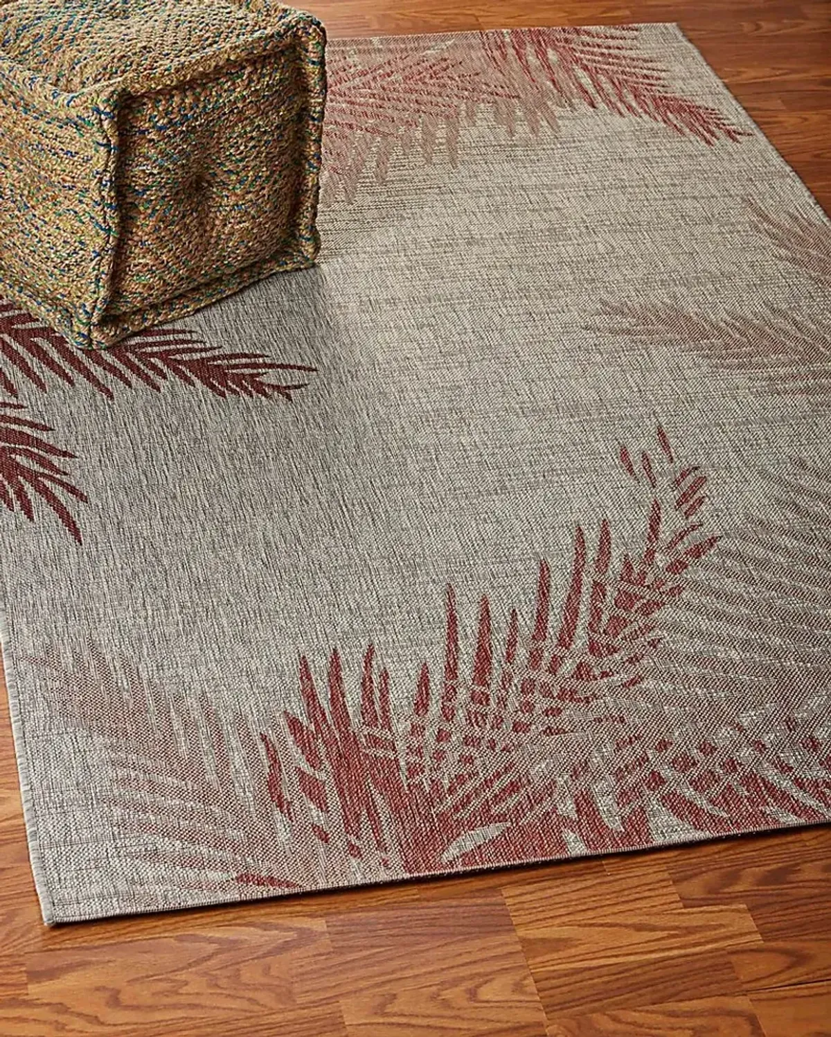 Wesnet Red/Beige 7'9 x 9'5 Indoor/Outdoor Rug