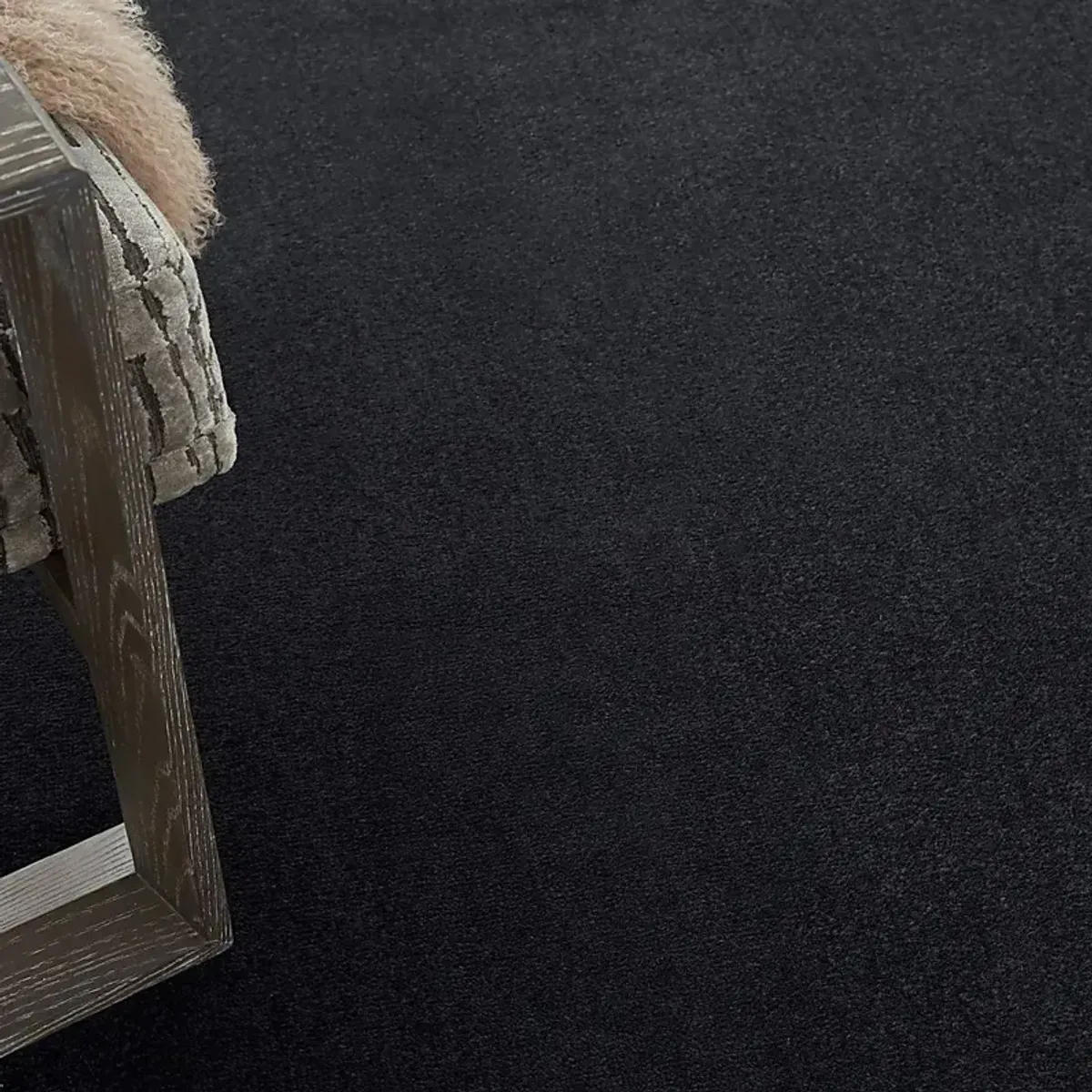 Easthagen Black 8' x 10' Indoor/Outdoor Rug