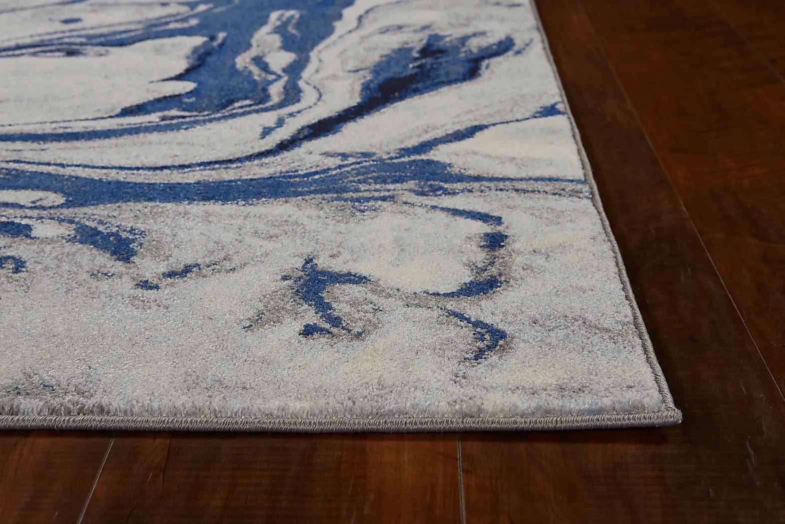 Wardosa Blue 7'10 x 10'10 Rug