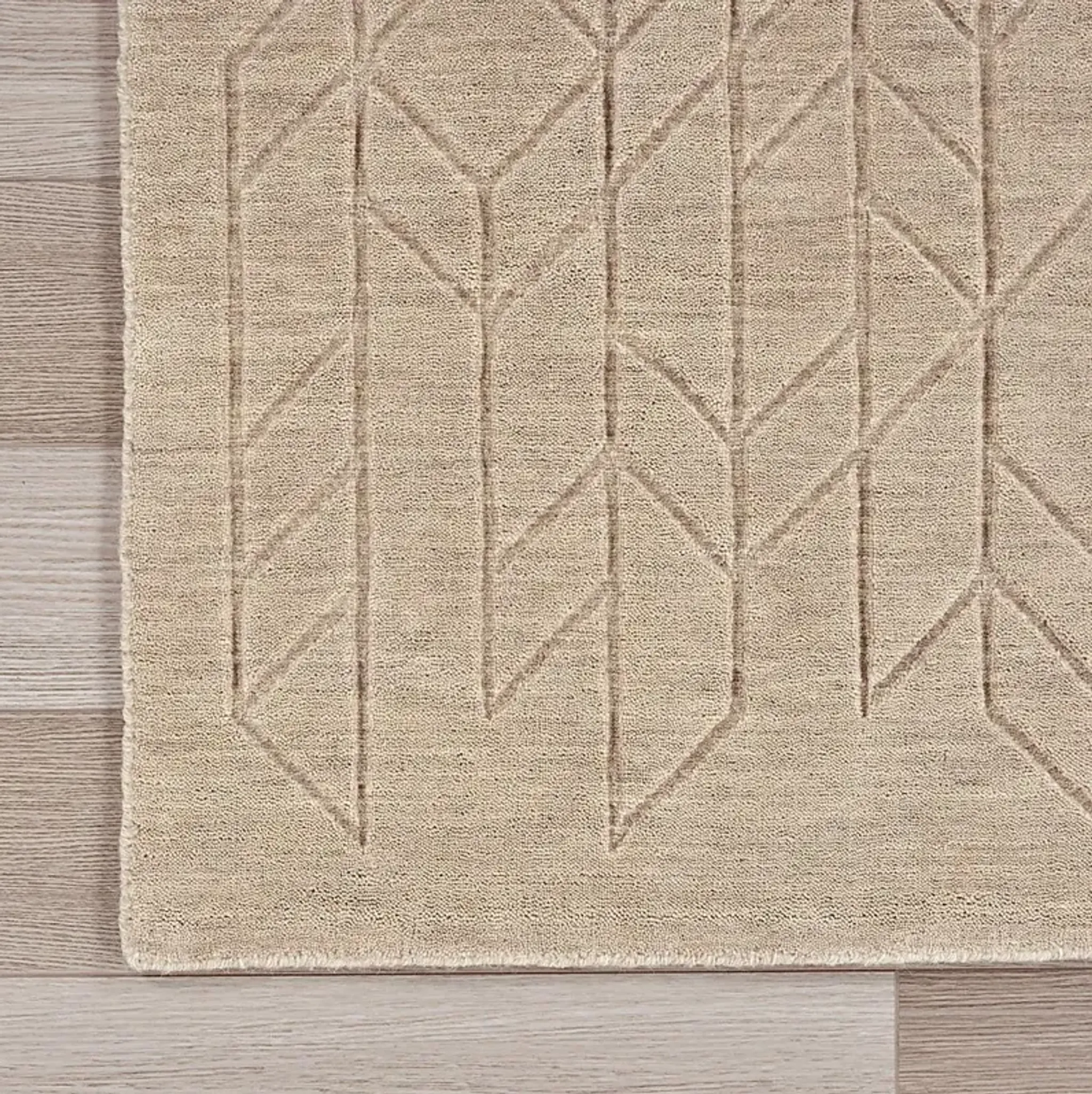 Tupelo Beige 5'3 x 7'5 Rug | Furniture.com