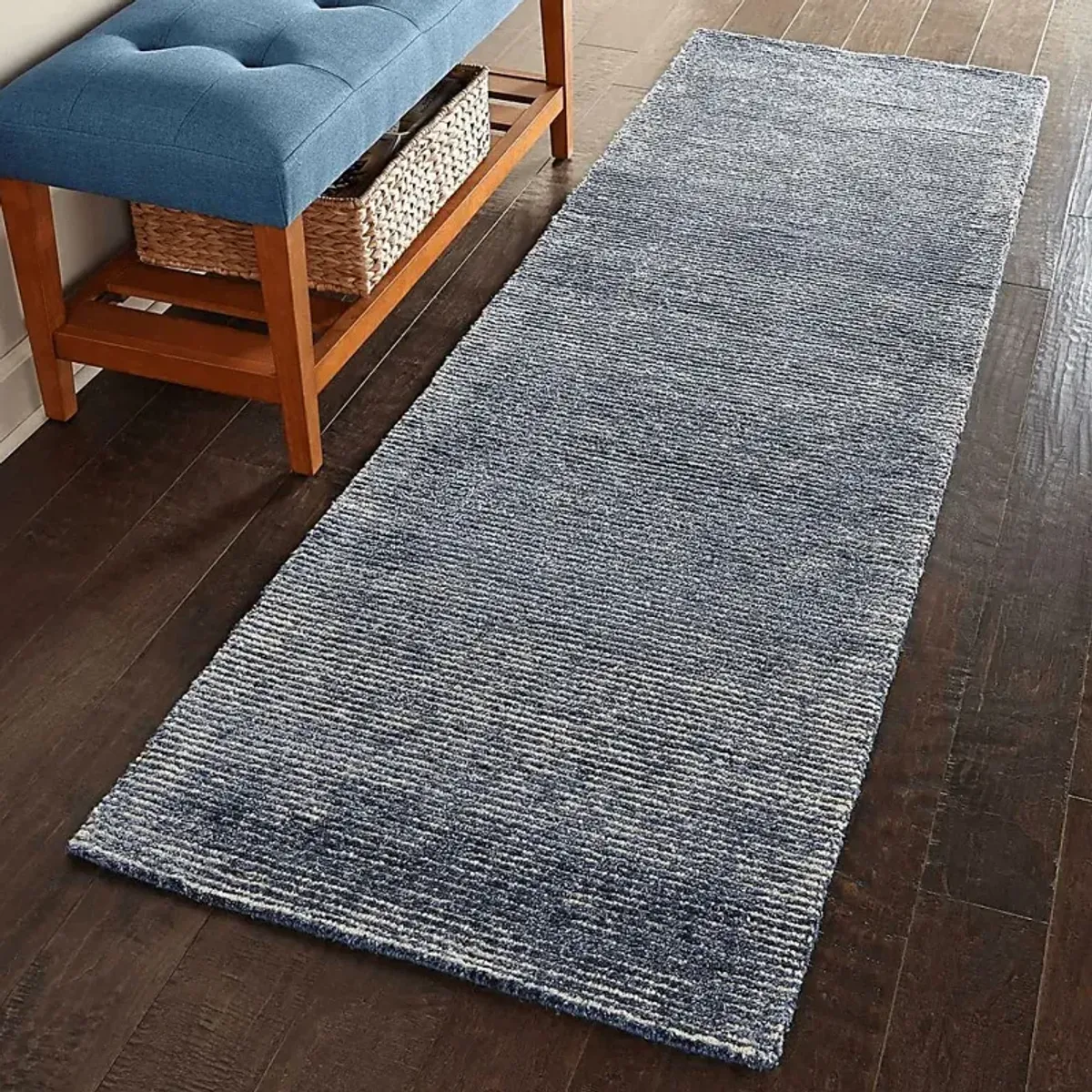 Castin Blue 2'3 x 7'6 Runner Rug