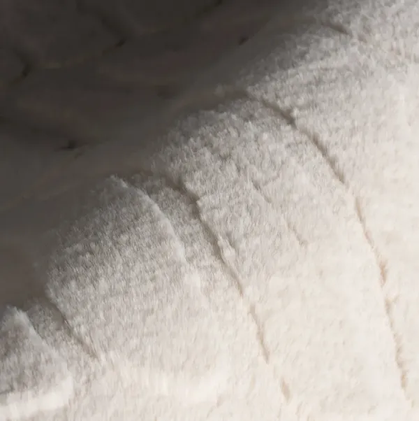 Giselle Solid Cloud Washable Rug