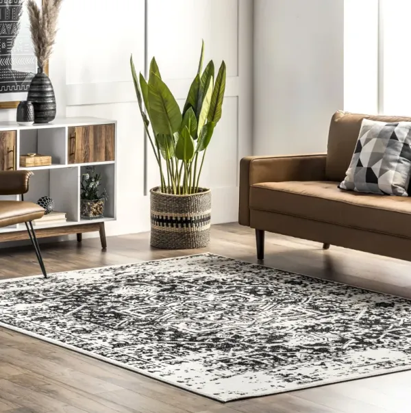 Vera Vintage Medallion Rug