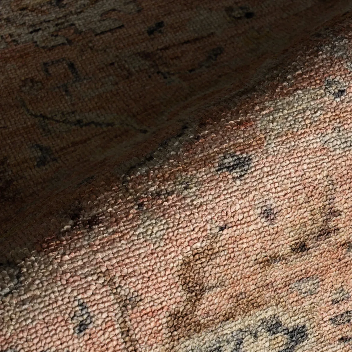 Mirelda Traditional Bordered Washable Rug