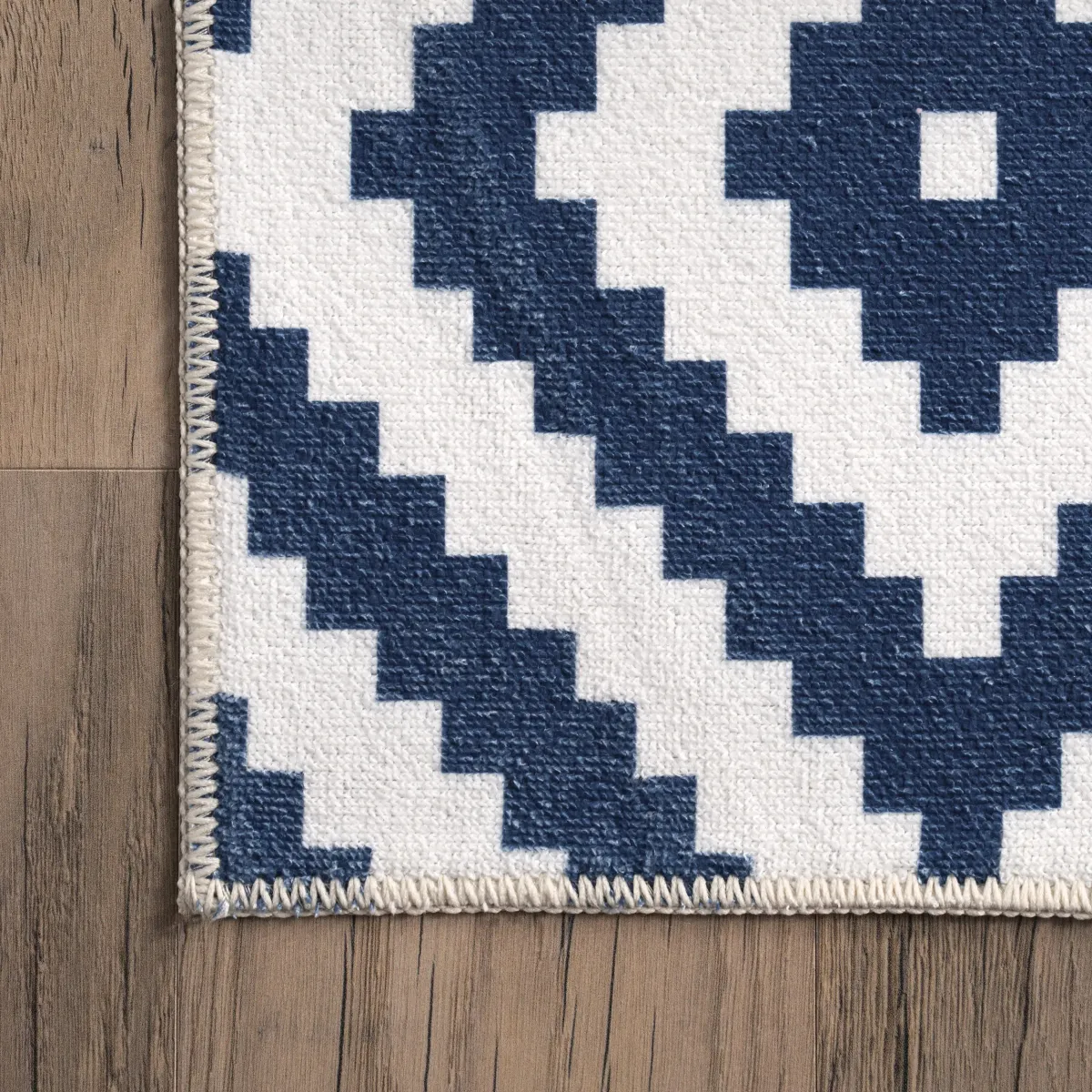 Greta Scandinavia Diamond Washable Rug