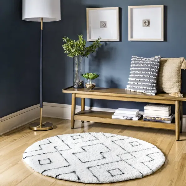 Double Diamond Lattice Shag Rug