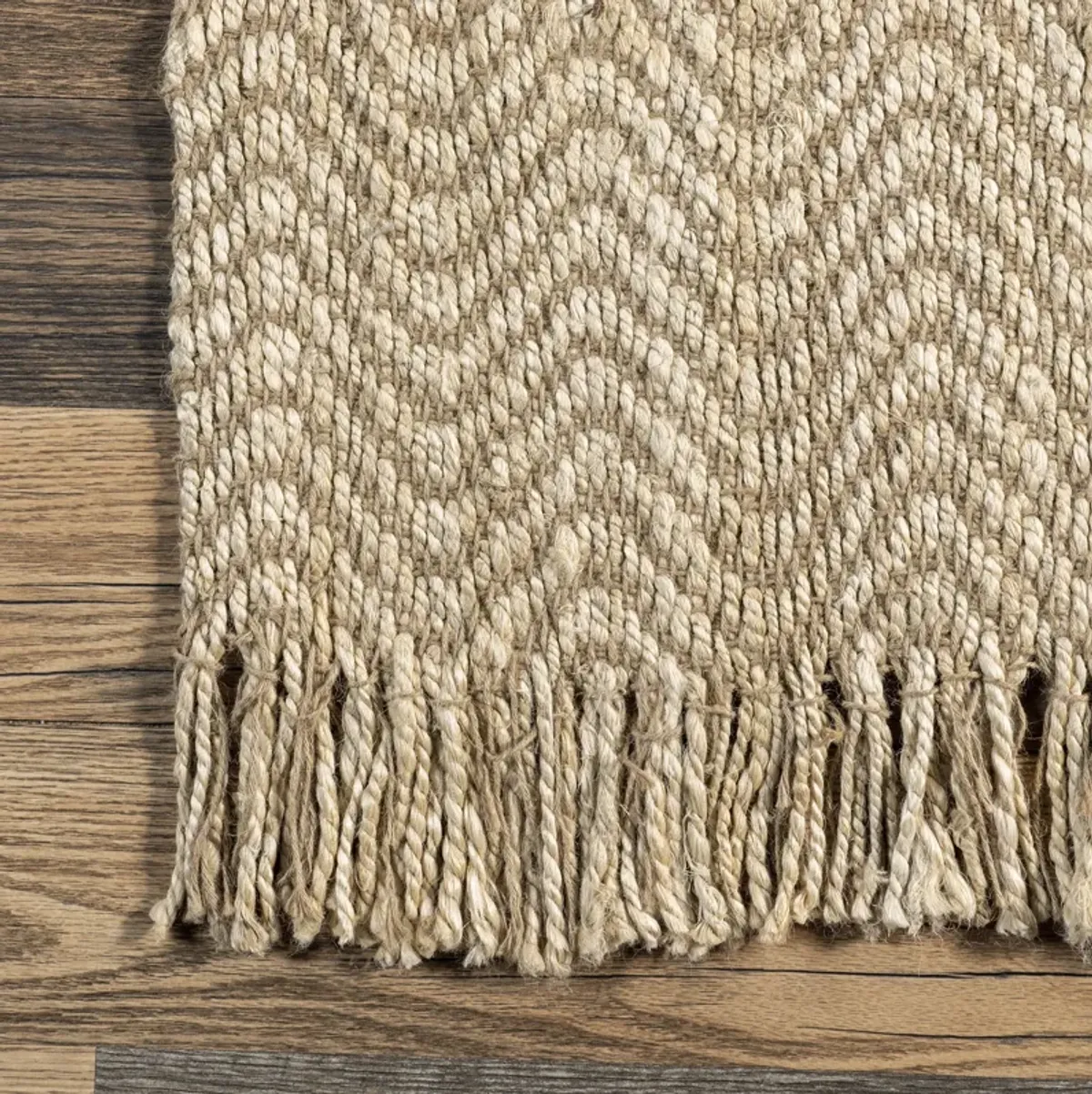 Jute Wavy Chevron With Tassel Rug
