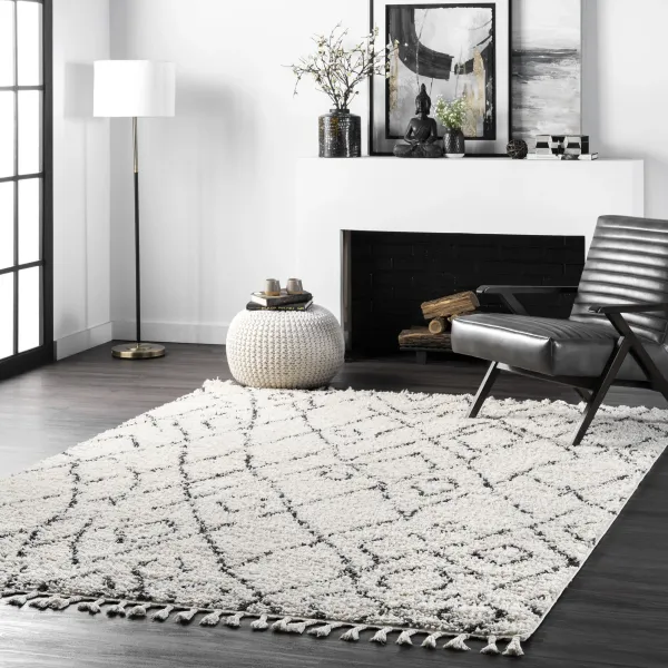 Moroccan Diamond Tassel Rug