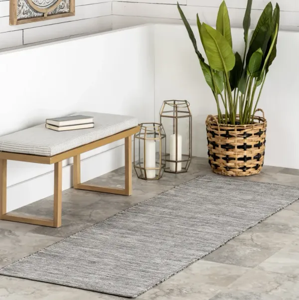 Solid Handwoven Indoor/Outdoor Rug