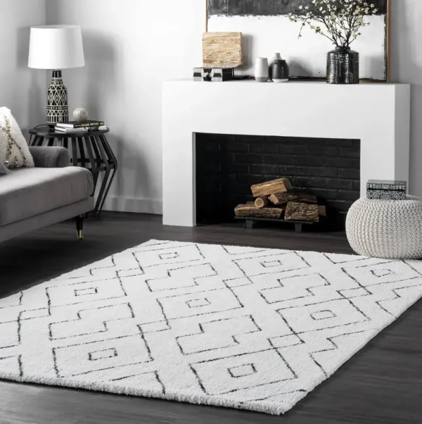 Double Diamond Lattice Shag Rug