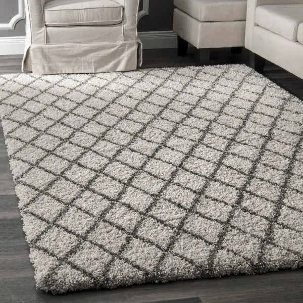 Diamond Trellis Rug