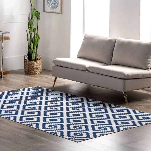 Greta Scandinavia Diamond Washable Rug