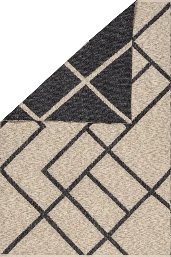 Sariah Reversible Geometric Rug