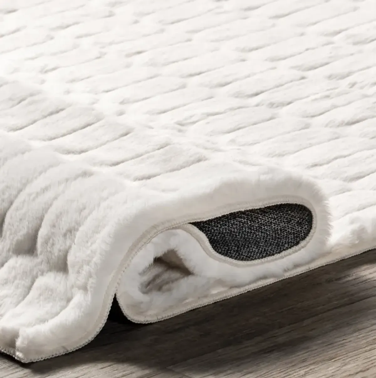 Milazia Honeycomb Plush Cloud Washable Rug