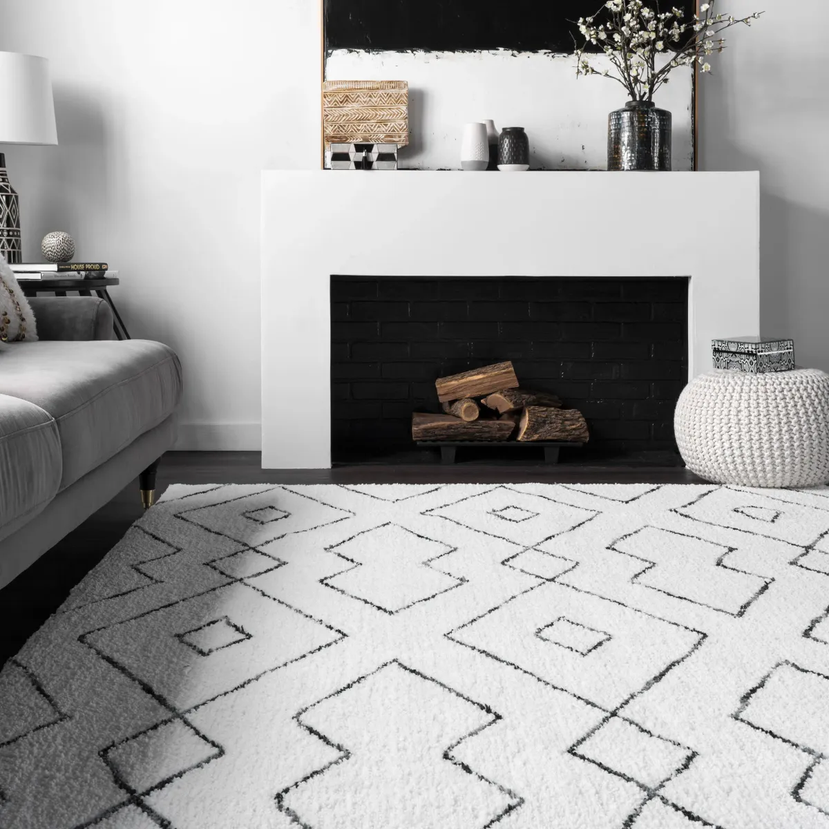 Double Diamond Lattice Shag Rug