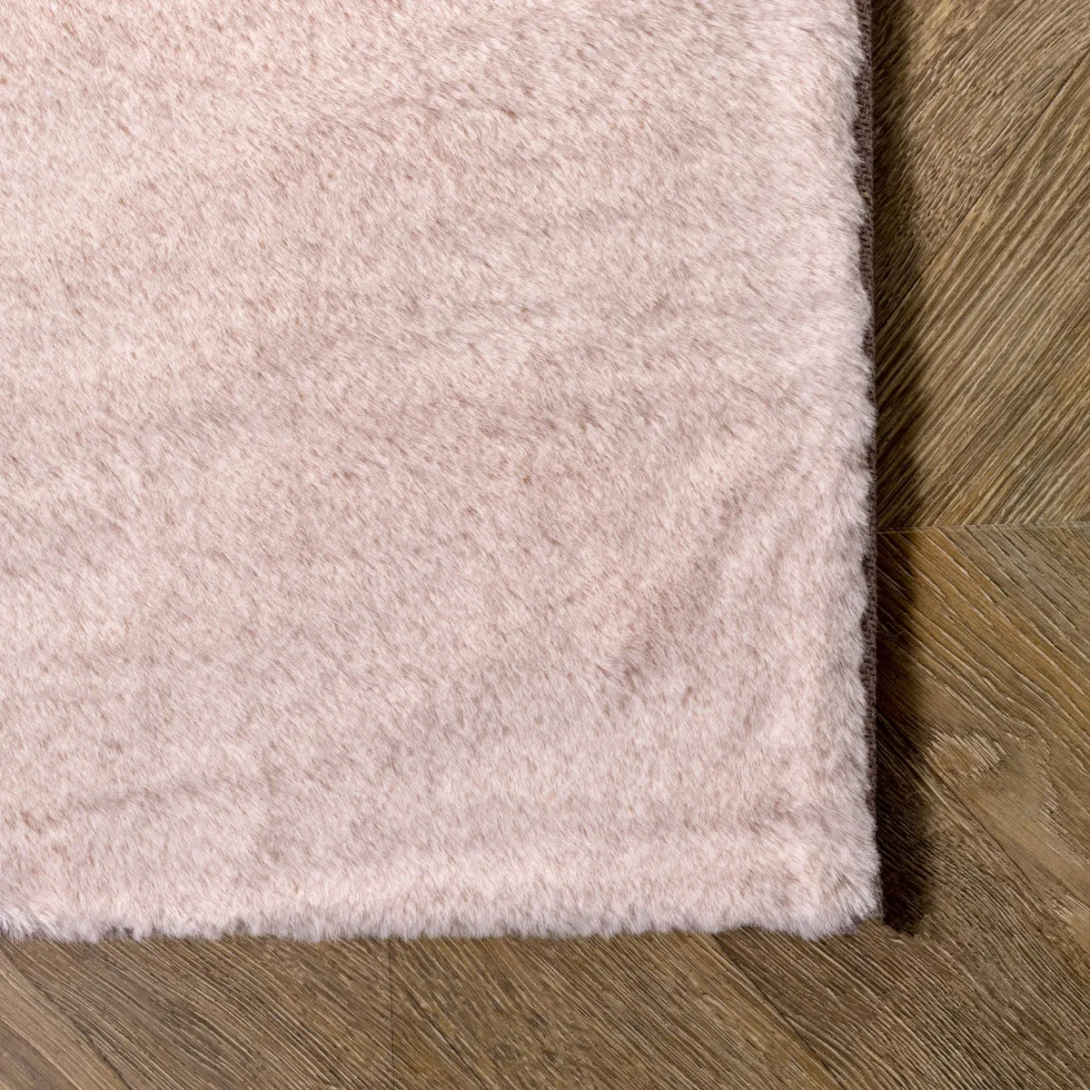 Faux Rabbit Shag Rug
